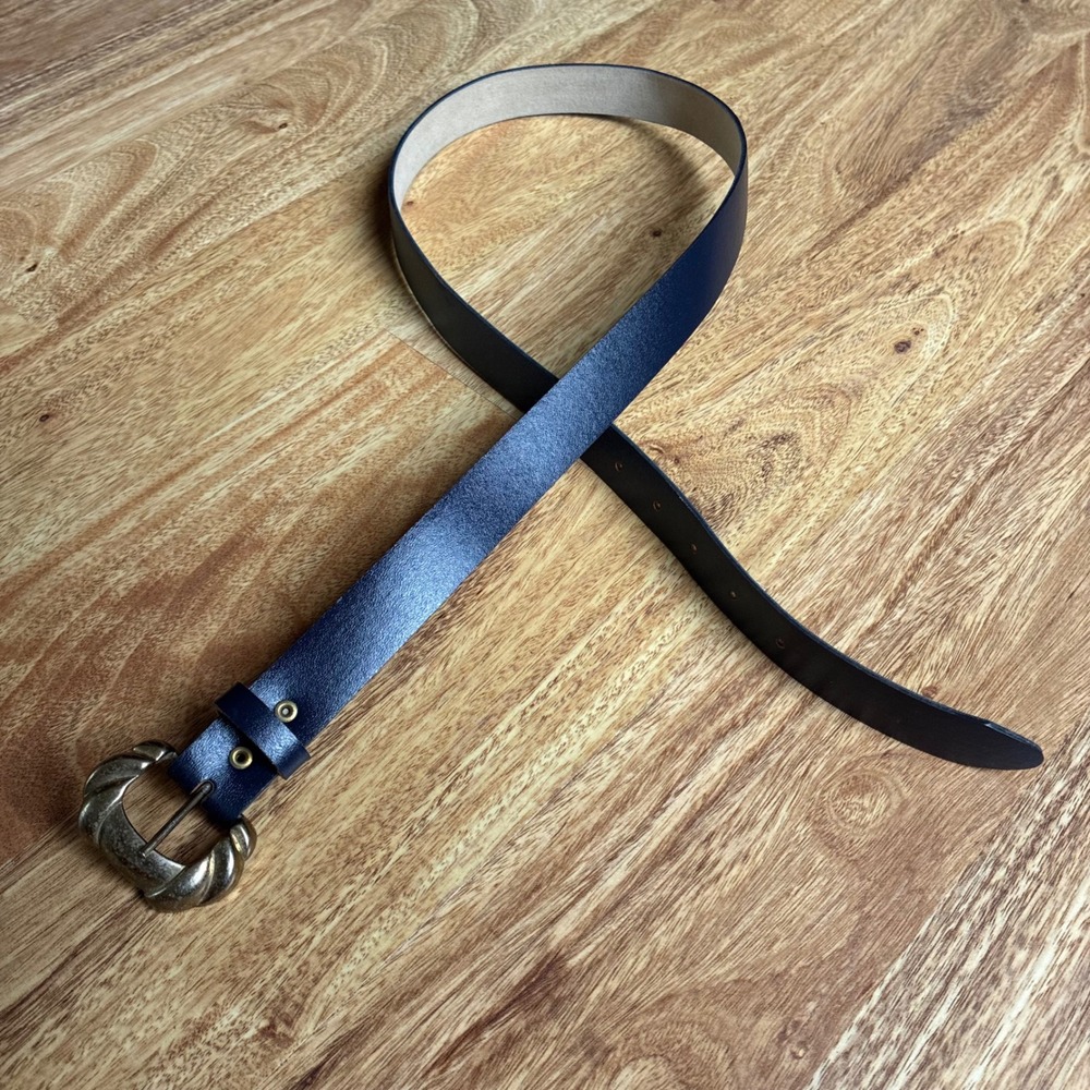 Vintage Navy Blue Leather Belt Gold Scalloped Buckle Medium Large Nautical